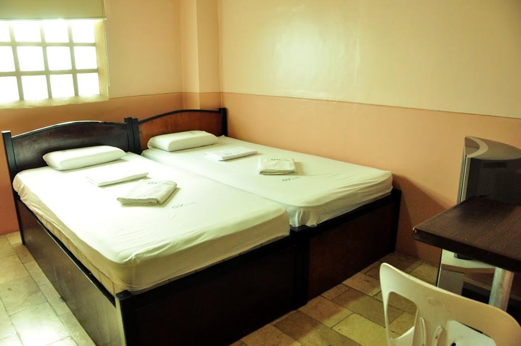 Gv Hotel - Camiguin Mambajao Chambre photo